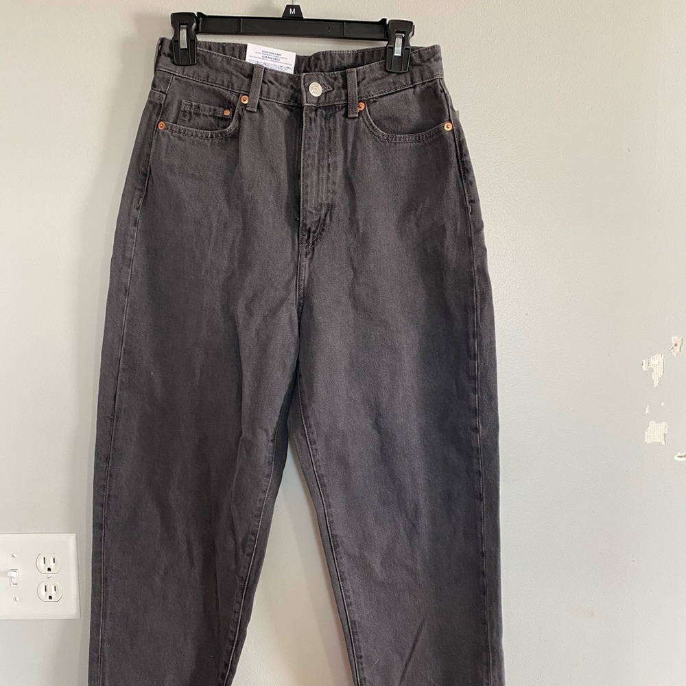 H&M black loose mom jeans, never worn